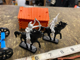 Horses Cowboy Cannon Cannon Indian Toy Soldiers Vtg Calvary Fort Apache Lot!