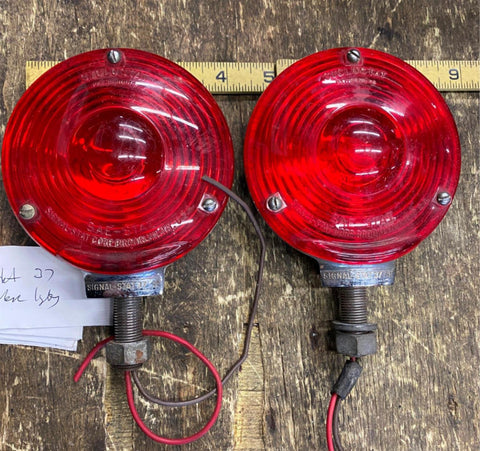 Vtg Red Taillight Turn Signal CYCLOSTAT Signal-Stat 37 Semi Tractor Trailer Mack