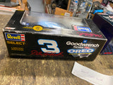 Dale Earnhardt Oreo/Goodwrench 2001 Monte Carlo 1:24 die cast by Revell