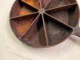 VTG Antique Early 1900s Unbranded Cast Iron Cornbread Skillet Dish