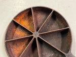 VTG Antique Early 1900s Unbranded Cast Iron Cornbread Skillet Dish