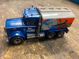 Vtg 1980 Matchbox Peterbuilt tractor trailer toy truck Blue no 80