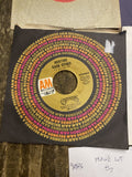 Lot 4 Vtg 7" Vinyl 45 RPM Records Carpenters 10cc Robbie Dupree Kapp Sonny Cher