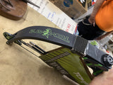 Barnett Tomcat 2 Youth Compound Bow Right Hand Black Green Arrows 17-22Lb Green