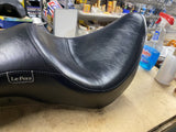 Le Pera LY-910 Maverick Black Smooth Seat Harley M8 Street bob 18^ FXBB New Nick