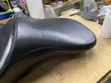 Le Pera LY-910 Maverick Black Smooth Seat Harley M8 Street bob 18^ FXBB New Nick