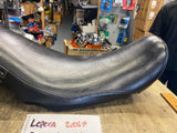 Le Pera King Cobra Seat Harley Dyna 2006^ Street Bob Superglide Low Rider Wide G