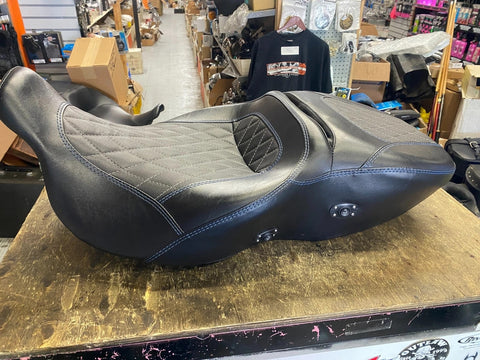 OEM CVO Heated Touring Seat Harley FLH Glide 2008^ Ultra Classic Blue Hammock!