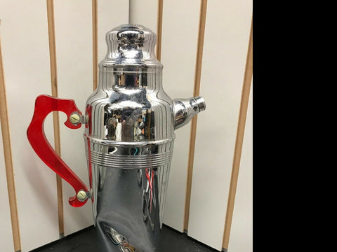 VTG CHROME COCKTAIL SHAKER RED LUCITE HANDLE SPOUT BARWARE MOVIE PROP TAVERN BAR