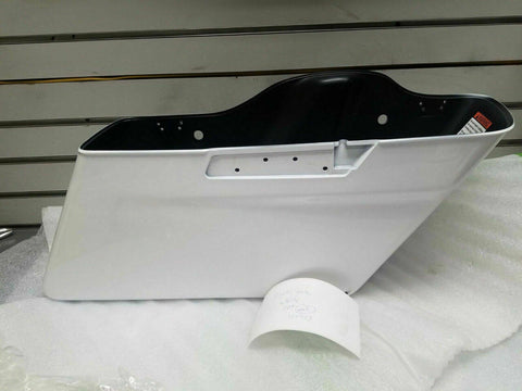 Right lower saddlebag Pearl White road king  Ultra Classic OEM FLH FLHX 14>