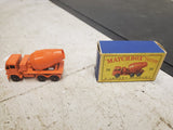 Vintage Matchbox series no. 26 Cement Lorry Truck toy with original box hobby