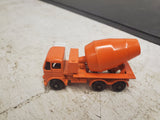 Vintage Matchbox series no. 26 Cement Lorry Truck toy with original box hobby