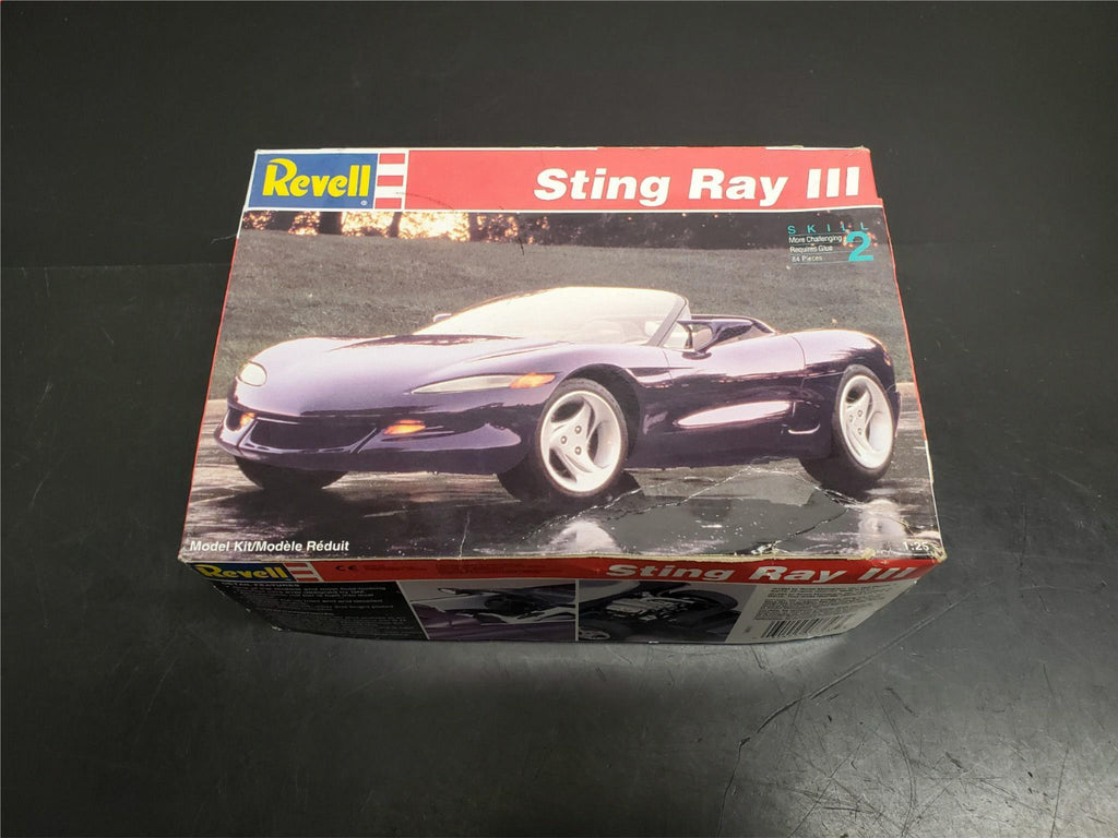 Revell Chevrolet Corvette Roadster 1953 Sports Car Model Kit Scale