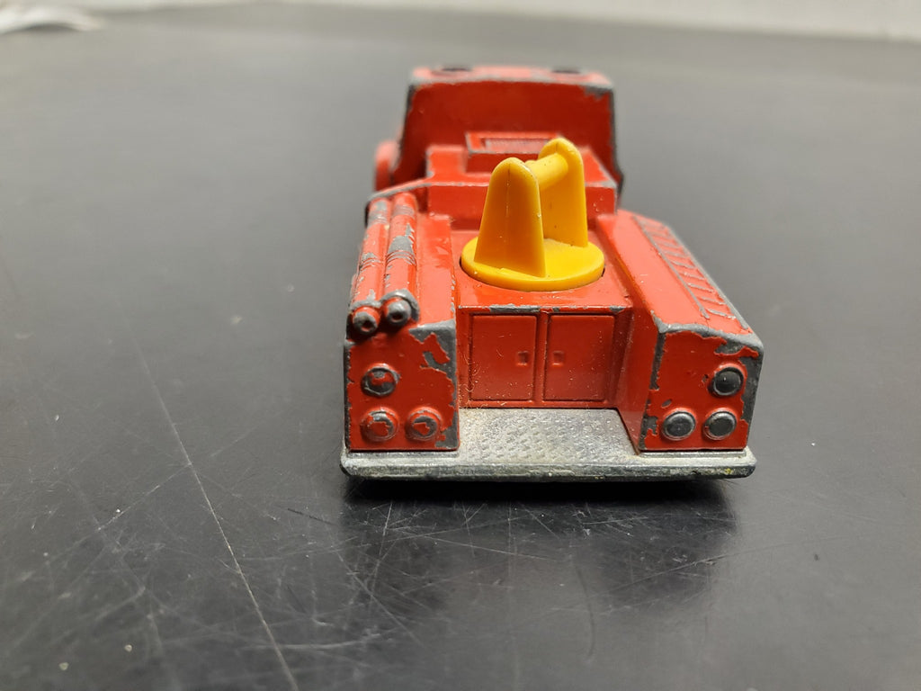 VTG MATCHBOX SUPERFAST No.13 SNORKEL FIRE ENGINE MADE IN ENGLAND