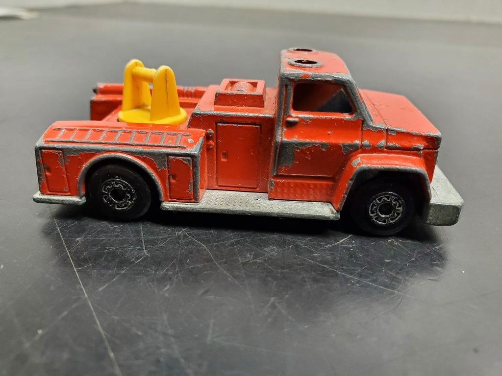 VTG MATCHBOX SUPERFAST No.13 SNORKEL FIRE ENGINE MADE IN ENGLAND