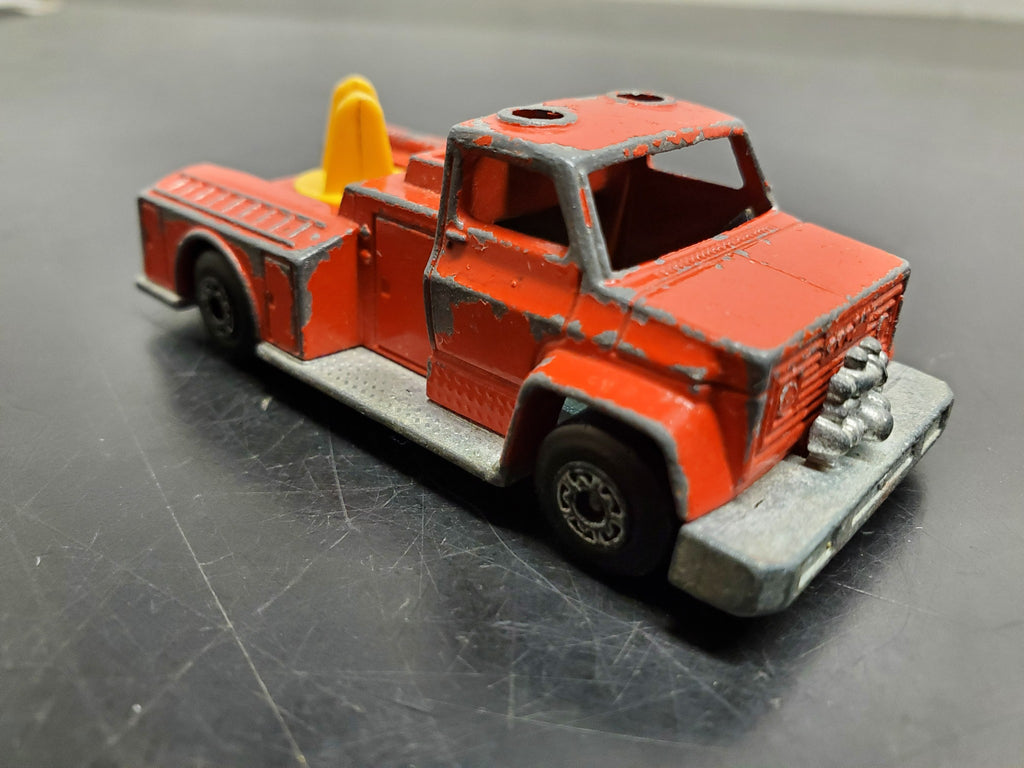 VTG MATCHBOX SUPERFAST No.13 SNORKEL FIRE ENGINE MADE IN ENGLAND