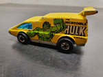 2 loose Hong Kong Hot Wheels Green Spoiler Sport & Incredible Hulk yellow cars