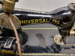 1930s VINTAGE UNIVERSAL DELUXE FAMILY SEWING MACHINE MADE IN JAPAN WORKS