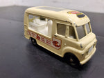 VTG MATCHBOX COMMER ICE CREAM CANTEEN NO. 47 MADE IN ENGLAND BY LESNEY LYONSMAID