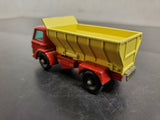 VTG MATCHBOX SERIES NO. 70 GRIT-SPREADING TRUCK MADE IN ENGLAND BY LESNEY