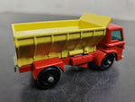 VTG MATCHBOX SERIES NO. 70 GRIT-SPREADING TRUCK MADE IN ENGLAND BY LESNEY