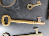 VINTAGE KEYS LOT OF 46 ANTIQUE SKELETON KEYS, BARREL, CABINET, LOCK, STEAMPUNK!