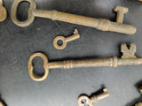 VINTAGE KEYS LOT OF 46 ANTIQUE SKELETON KEYS, BARREL, CABINET, LOCK, STEAMPUNK!