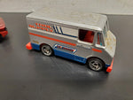 Vintage 1986 Hot Wheels Mattel Pit Crew Tool Supply Truck & Ferrari Testarossa