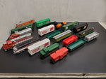 20 Piece Lot of Life Like Bachmann HO Scale Model Trains Locomotives Freight Car
