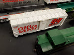 20 Piece Lot of Life Like Bachmann HO Scale Model Trains Locomotives Freight Car