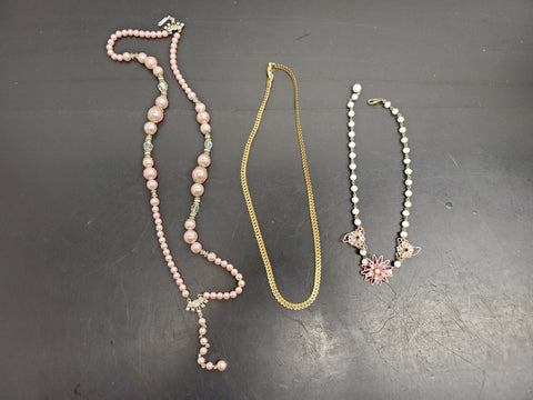 Gorgeous Lot of 3 Women's Necklaces Faux Gold Pearl Flower Pendant Classy