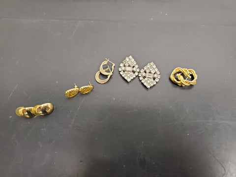Gorgeous Lot Women's Earrings Faux Diamond Gold Genuine Diamond Dust Present4Mom