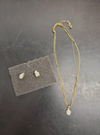 Avon Women's Set of Necklace W/Faux Diamond Pendant & Faux Diamond Earrings Nice