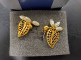Avon Women's Gorgeous Golden Leaf W/Pearls Earrings Classy Timeless Present Nice