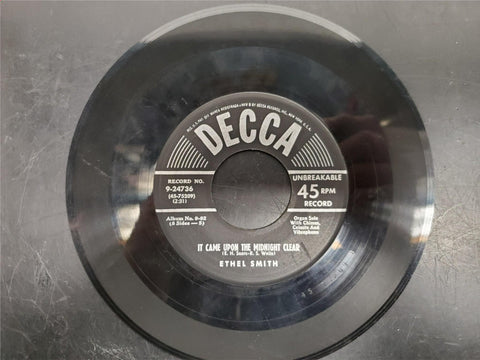 45 Rpm Decca Records O Holy Night & It Came Upon The Midnight Clear Ethel Smith