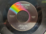 Vtg 45 Rpm Vinyl MCA Loretta Lynn She's Got You & The Lady That Lived Here Befor