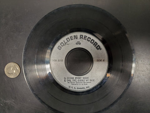 Vtg 45 Rpm Golden Record Rubber Duckie, Sesame St Theme, 1,2 Buckle my shoe+more