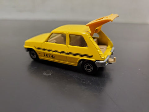 Vtg Matchbox Superfast No. 21 Renault 5TL-Made in England Lesney 1978 "Le Car"