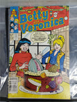 Vtg Lot of 6 Archie's Girls Betty & Veronica Comic Books (1974-1993) Collectible