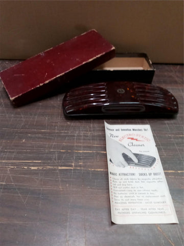 Vintage Electro-static Pyroxoloid Haberdasher Cleaner Magnetic Attraction 7.5"