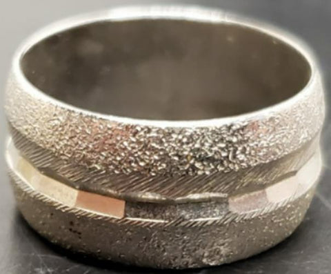 Vtg Men's Signet /Women's Ring Unisex Silver Band Ring Sz 9 Jewelry Stylish Nice