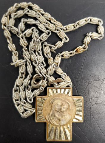 Vtg Mother Of Good Counsel Church Christianity Catholicism Necklace Collectible