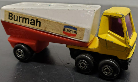 Vtg 1973 Matchbox/Lesney Truck Cab & Freeway Gas Tanker No. 63 Diecast Collectib