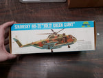 Vtg Sikorsky HH-3E Jolly Green Giant 1/72 Scale All Plastic Kit Aurora 1972