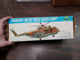 Vtg Sikorsky HH-3E Jolly Green Giant 1/72 Scale All Plastic Kit Aurora 1972