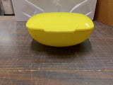 Vtg Yellow Square Pyrex Ovenware 2 1/2 Quart Serving Bowl Hostess & Lid A-15 USA