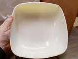 Vtg Yellow Square Pyrex Ovenware 2 1/2 Quart Serving Bowl Hostess & Lid A-15 USA