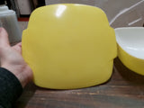 Vtg Yellow Square Pyrex Ovenware 2 1/2 Quart Serving Bowl Hostess & Lid A-15 USA