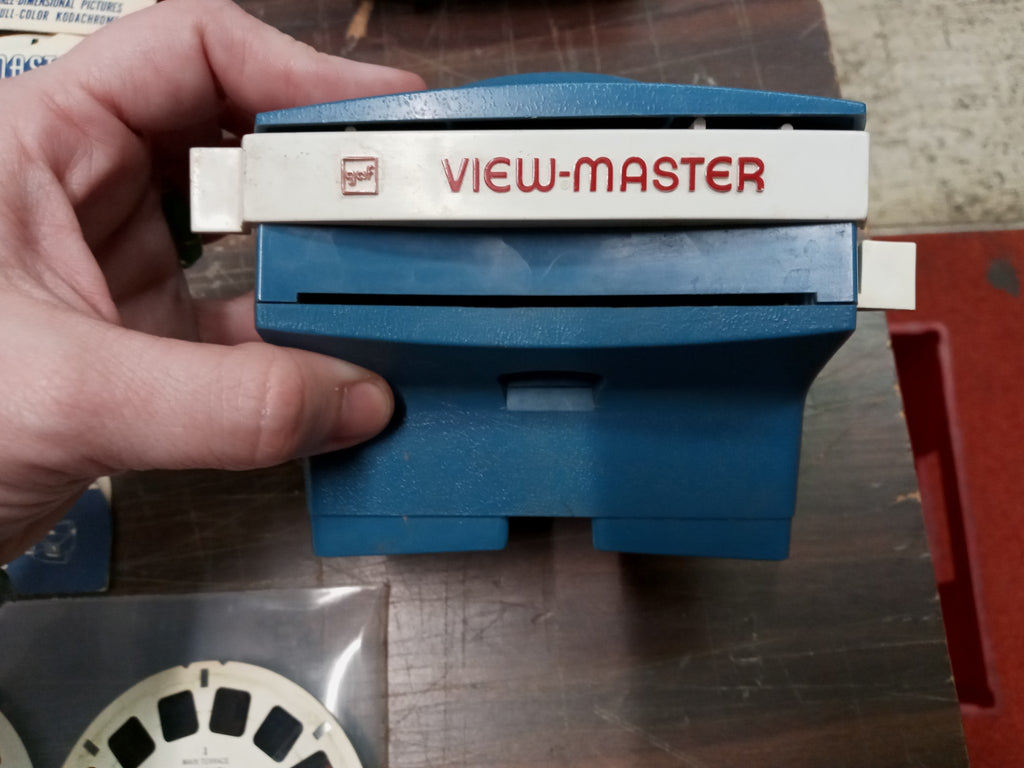 Lot - Vintage GAF Talking View-Master with Two Reels