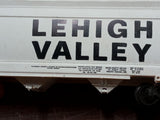 HO Scale White Flag Train Box Car Lehigh Valley AMH 4 Bay Center Flow TLDX #2730